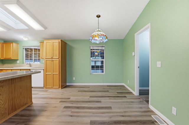 11303 E Jackson Ave, Spokane, WA 99206