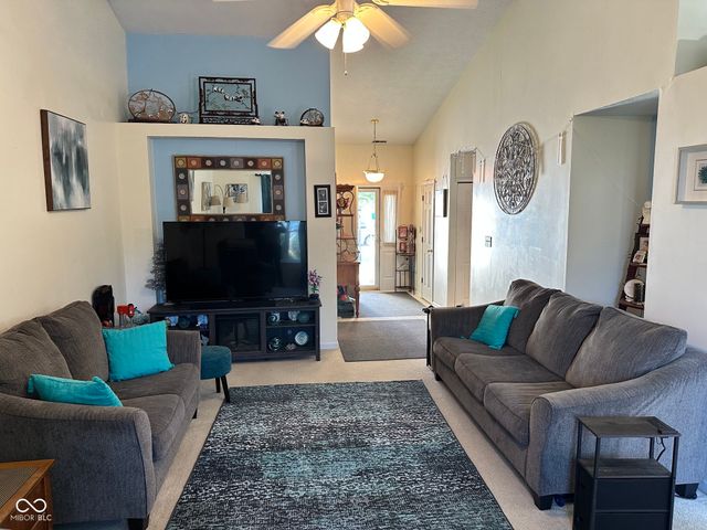 721 Chestnut Lane, Brownsburg, IN 46112