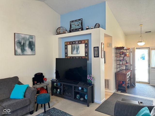 721 Chestnut Lane, Brownsburg, IN 46112