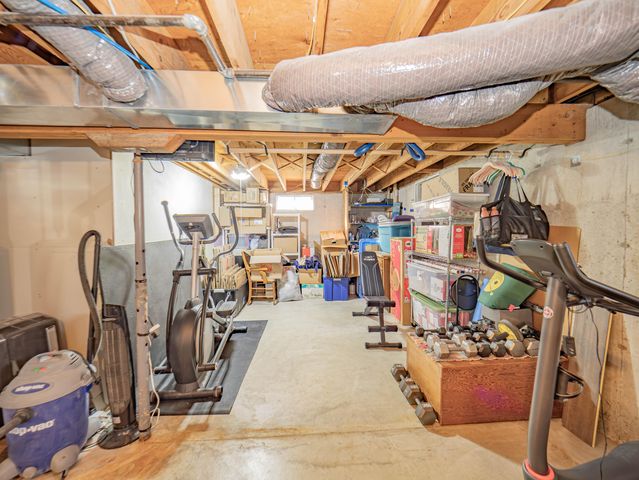 501 W LONGVIEW ST, Moberly, MO 65270