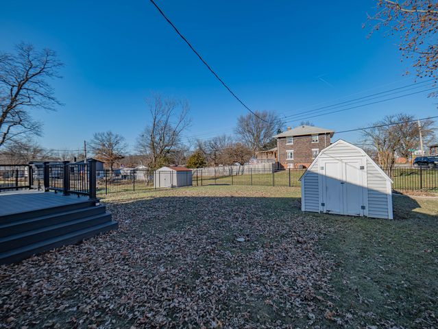 501 W LONGVIEW ST, Moberly, MO 65270