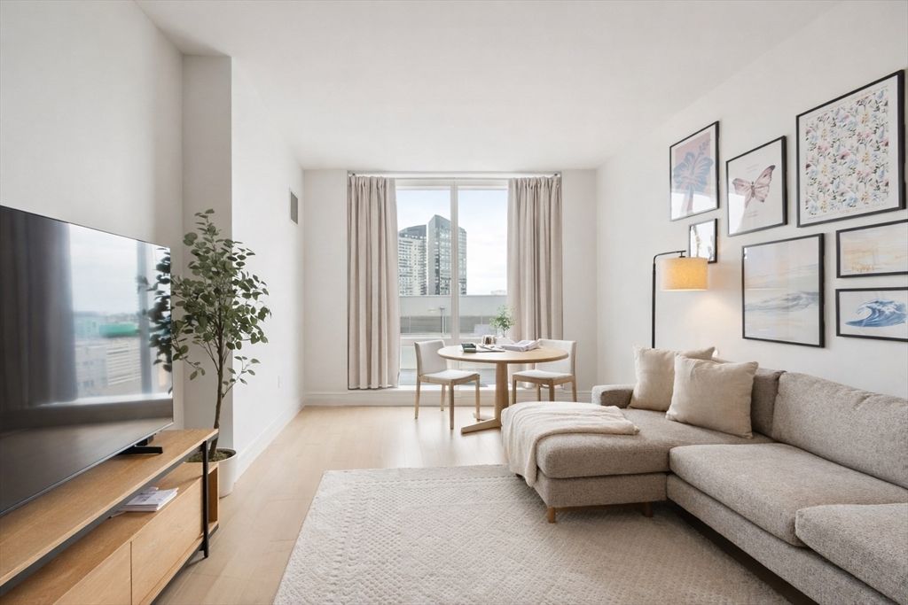 1 Franklin St 1602, Boston, MA 02110