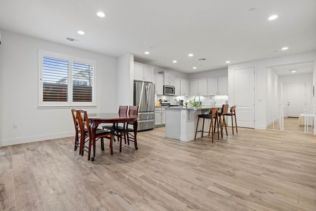 1640 Carrara Ln, Ripon, CA 95366