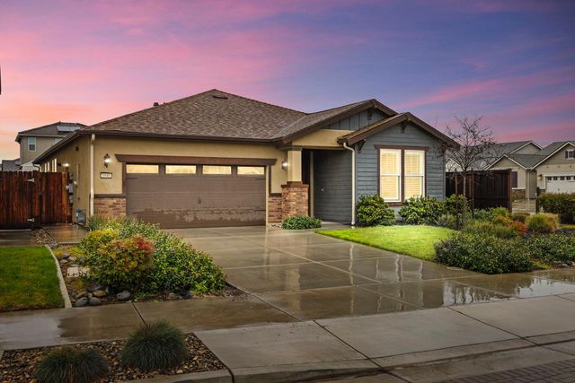 1640 Carrara Ln, Ripon, CA 95366