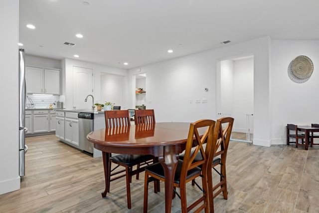 1640 Carrara Ln, Ripon, CA 95366