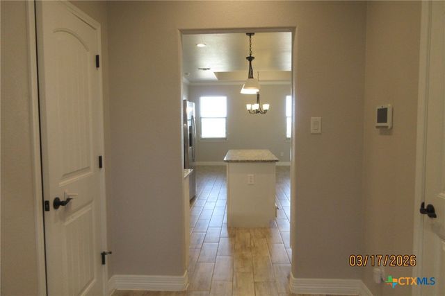 1018 Bald Eagle Drive, Nolanville, TX 76559
