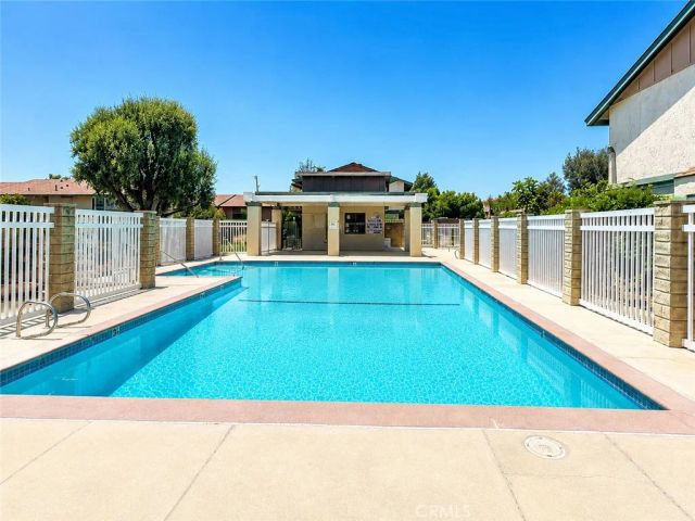 6641 Wilbur Avenue, Reseda, CA 91335