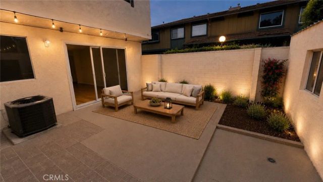 6641 Wilbur Avenue, Reseda, CA 91335