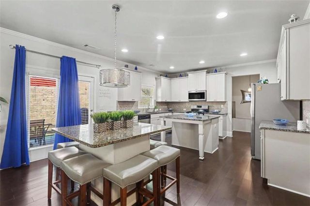 7247 Demeter Drive, Atlanta, GA 30349