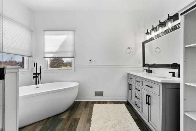 9069 Emerson Drive, Saline, MI 48176