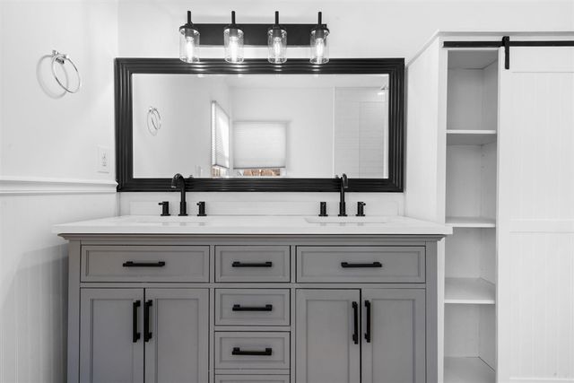 9069 Emerson Drive, Saline, MI 48176