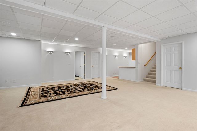 9069 Emerson Drive, Saline, MI 48176