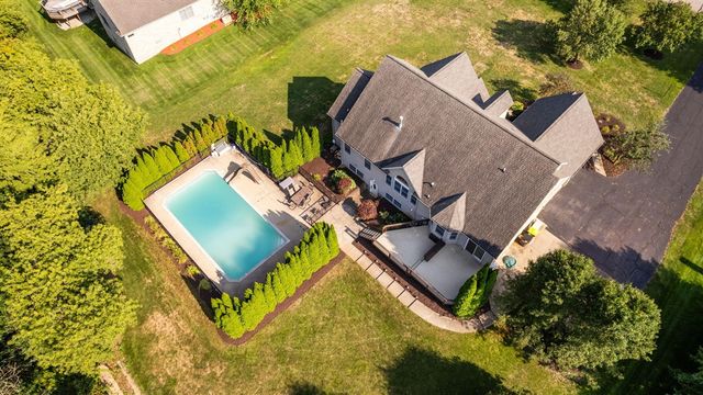 9069 Emerson Drive, Saline, MI 48176