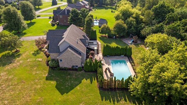 9069 Emerson Drive, Saline, MI 48176