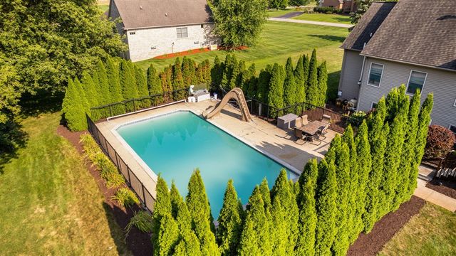 9069 Emerson Drive, Saline, MI 48176