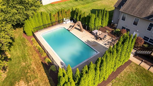 9069 Emerson Drive, Saline, MI 48176