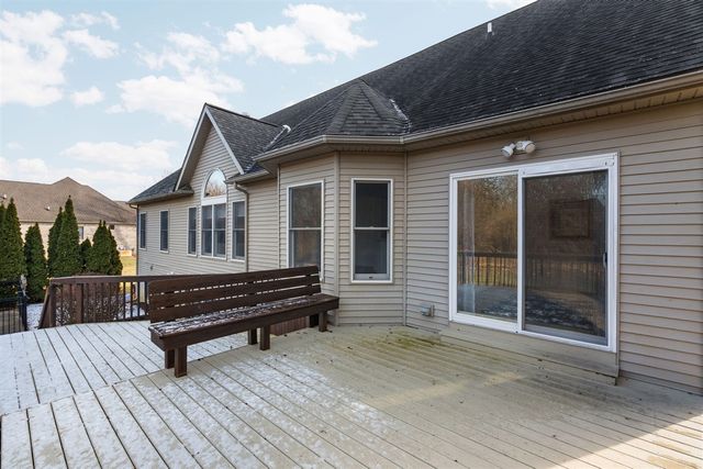 9069 Emerson Drive, Saline, MI 48176