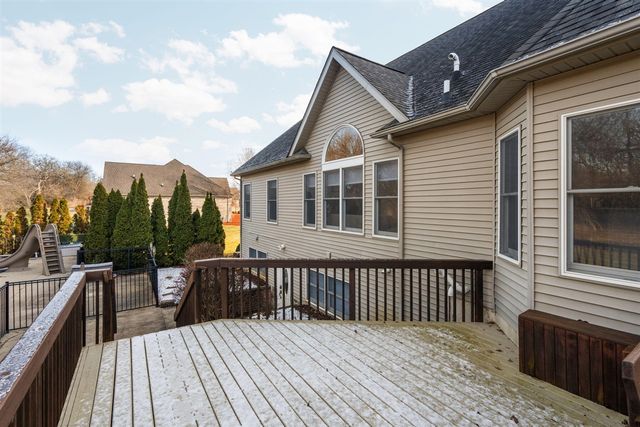 9069 Emerson Drive, Saline, MI 48176