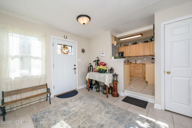 40 Brindletown Road, New Egypt, NJ 08533