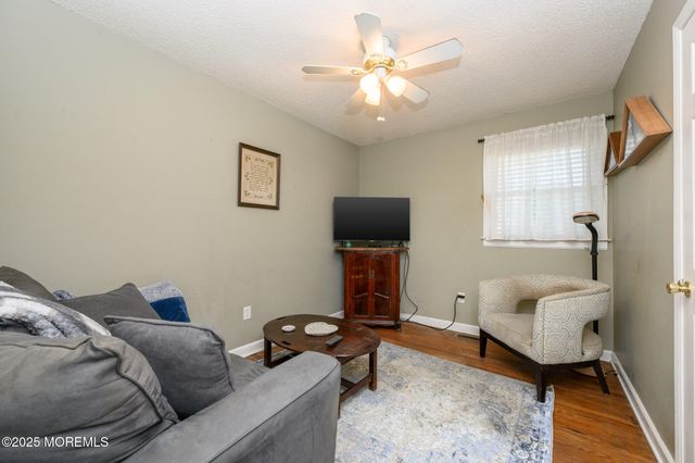 40 Brindletown Road, New Egypt, NJ 08533