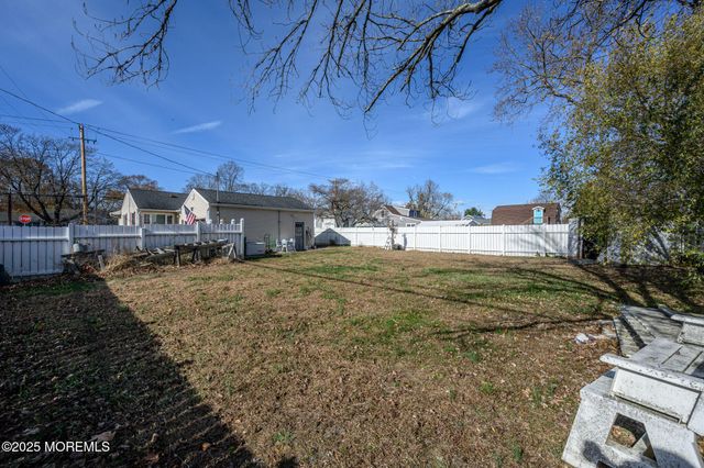 40 Brindletown Road, New Egypt, NJ 08533