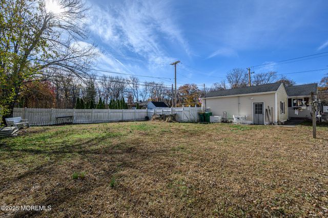 40 Brindletown Road, New Egypt, NJ 08533