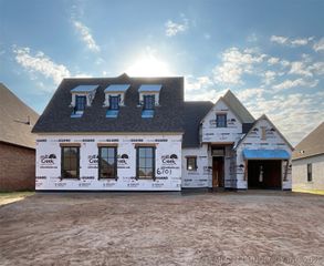 6701 S Fir Avenue, Broken Arrow, OK 74011