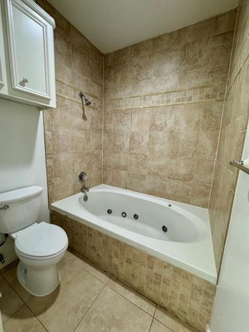 11854 Taylorcrest Road, Houston, TX 77024