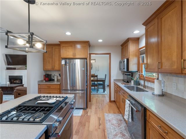 5303 Edgebrook Drive, Charleston, WV 25313