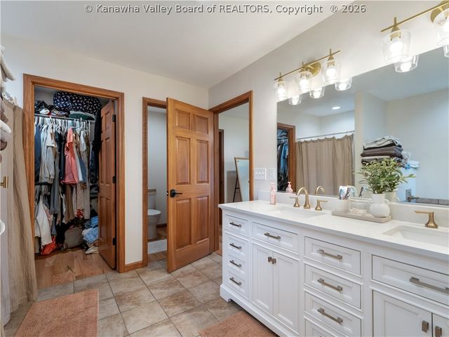 5303 Edgebrook Drive, Charleston, WV 25313