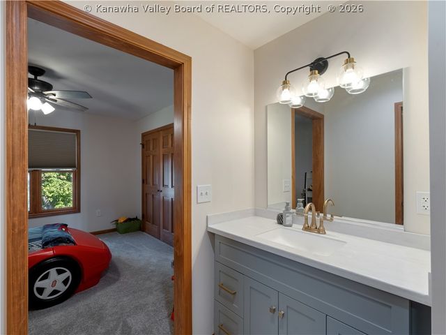5303 Edgebrook Drive, Charleston, WV 25313