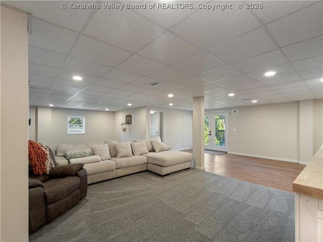 5303 Edgebrook Drive, Charleston, WV 25313