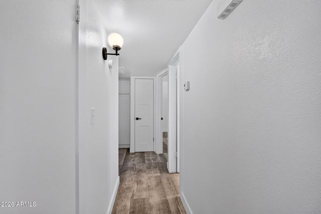 2501 E KAREN Drive, Phoenix, AZ 85032