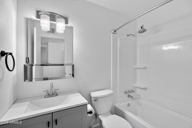 2501 E KAREN Drive, Phoenix, AZ 85032