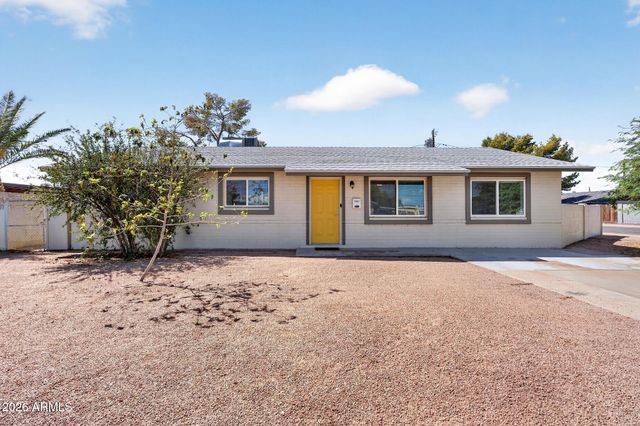 2501 E KAREN Drive, Phoenix, AZ 85032