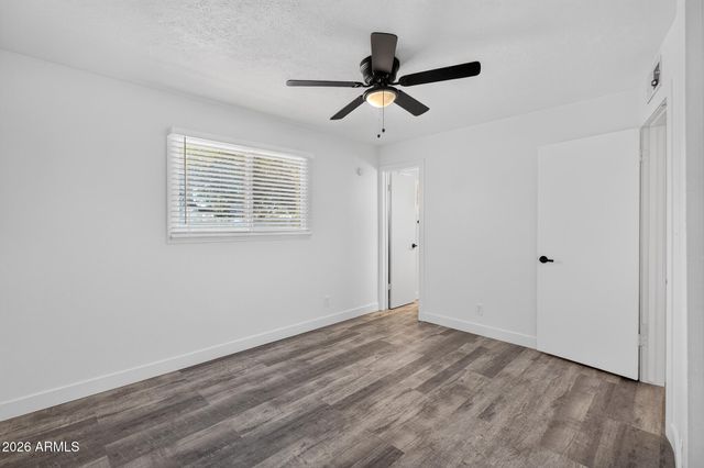2501 E KAREN Drive, Phoenix, AZ 85032