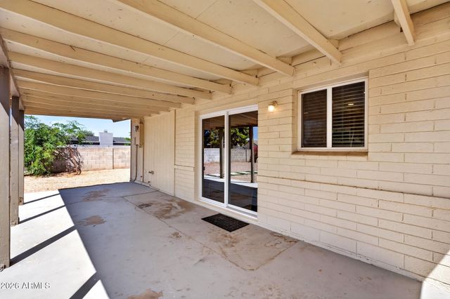 2501 E KAREN Drive, Phoenix, AZ 85032