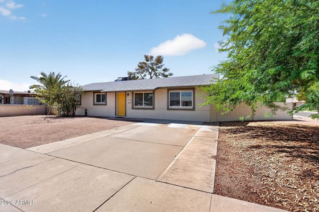 2501 E KAREN Drive, Phoenix, AZ 85032