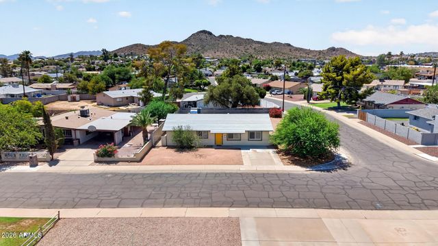 2501 E KAREN Drive, Phoenix, AZ 85032
