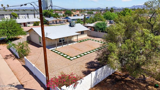 2501 E KAREN Drive, Phoenix, AZ 85032