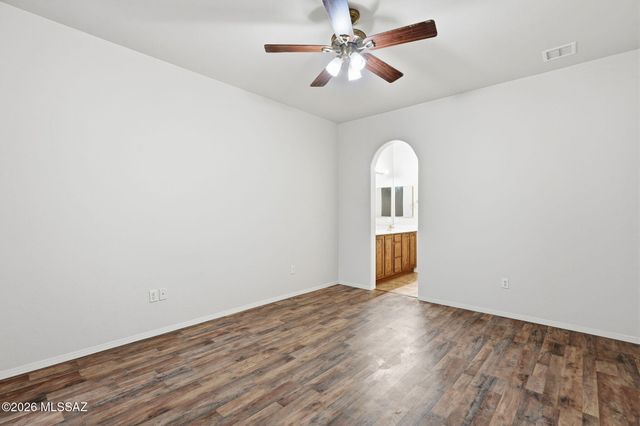 3221 S Treasure Cove Place, Tucson, AZ 85713