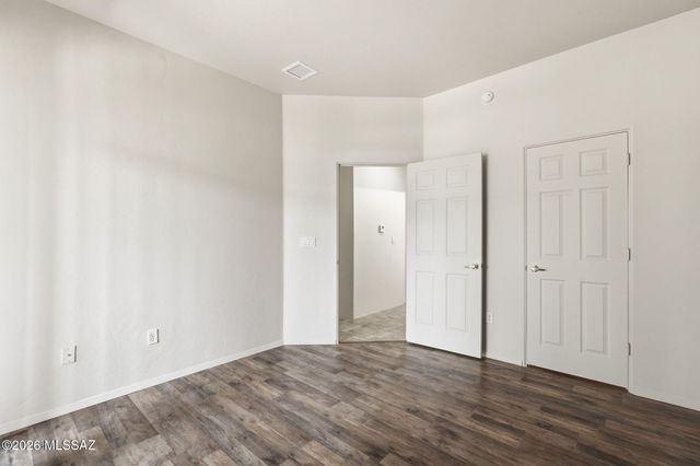 3221 S Treasure Cove Place, Tucson, AZ 85713