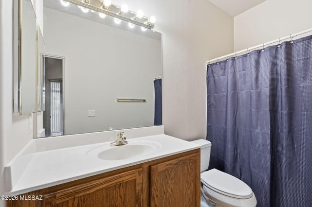 3221 S Treasure Cove Place, Tucson, AZ 85713