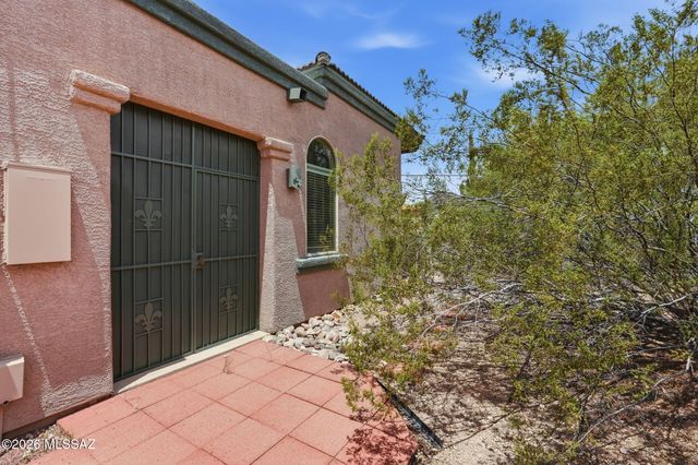 3221 S Treasure Cove Place, Tucson, AZ 85713
