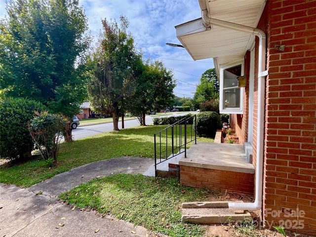 1304 W Horah Street, Salisbury, NC 28144