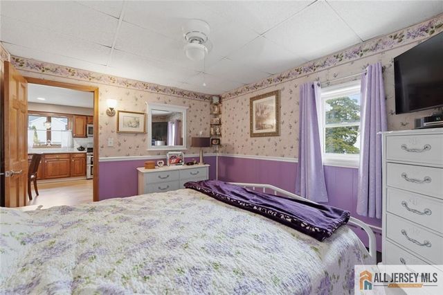 251 Matchaponix Avenue, Monroe, NJ 08831