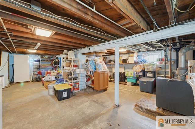 251 Matchaponix Avenue, Monroe, NJ 08831