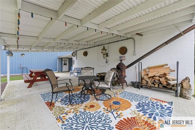 251 Matchaponix Avenue, Monroe, NJ 08831