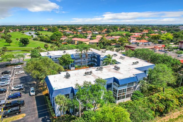 3060 Holiday Springs Boulevard 312, Margate, FL 33065