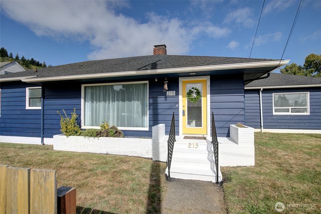 215 Ontario Street, Hoquiam, WA 98550